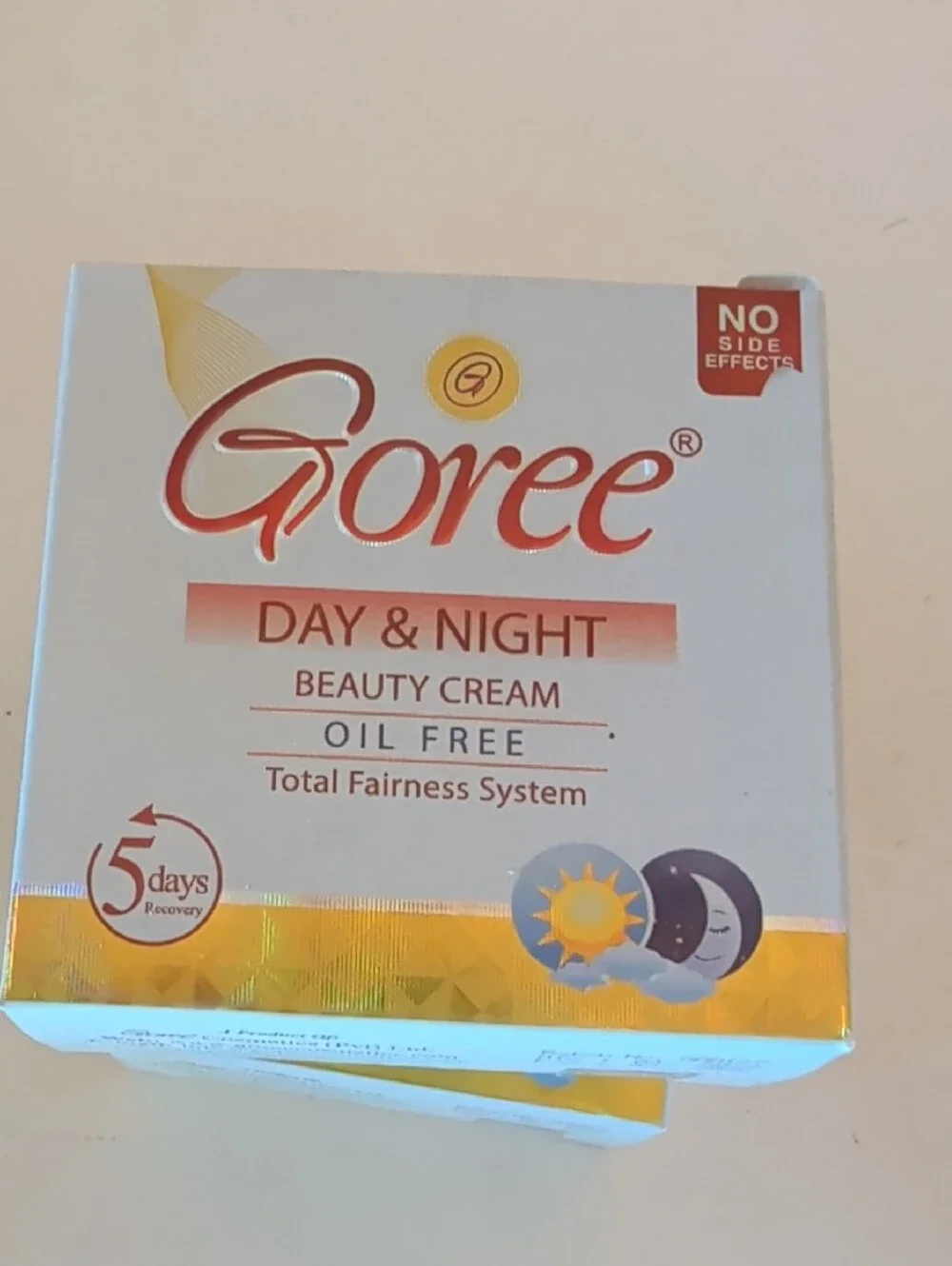 New, 3pcs. Goree Day & Night Beauty Cream Oil-Free - White/Gold.🌟